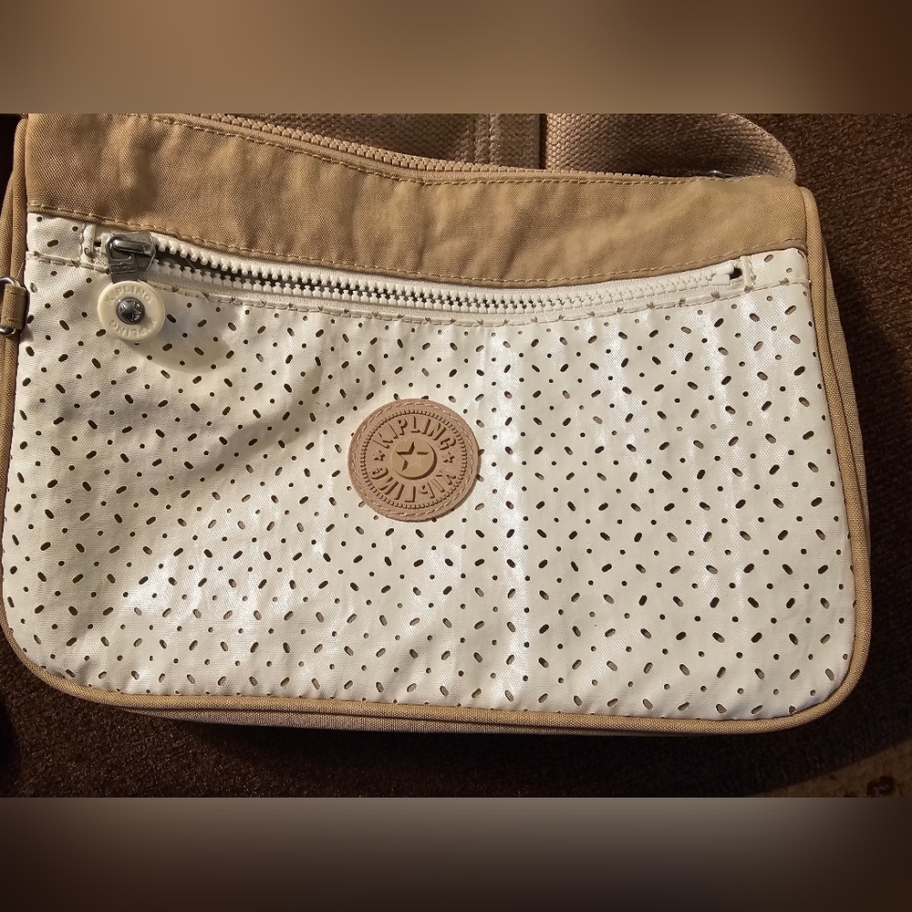 Kipling White and Beige Perforated Crossbody Bag - Picture 6 of 11